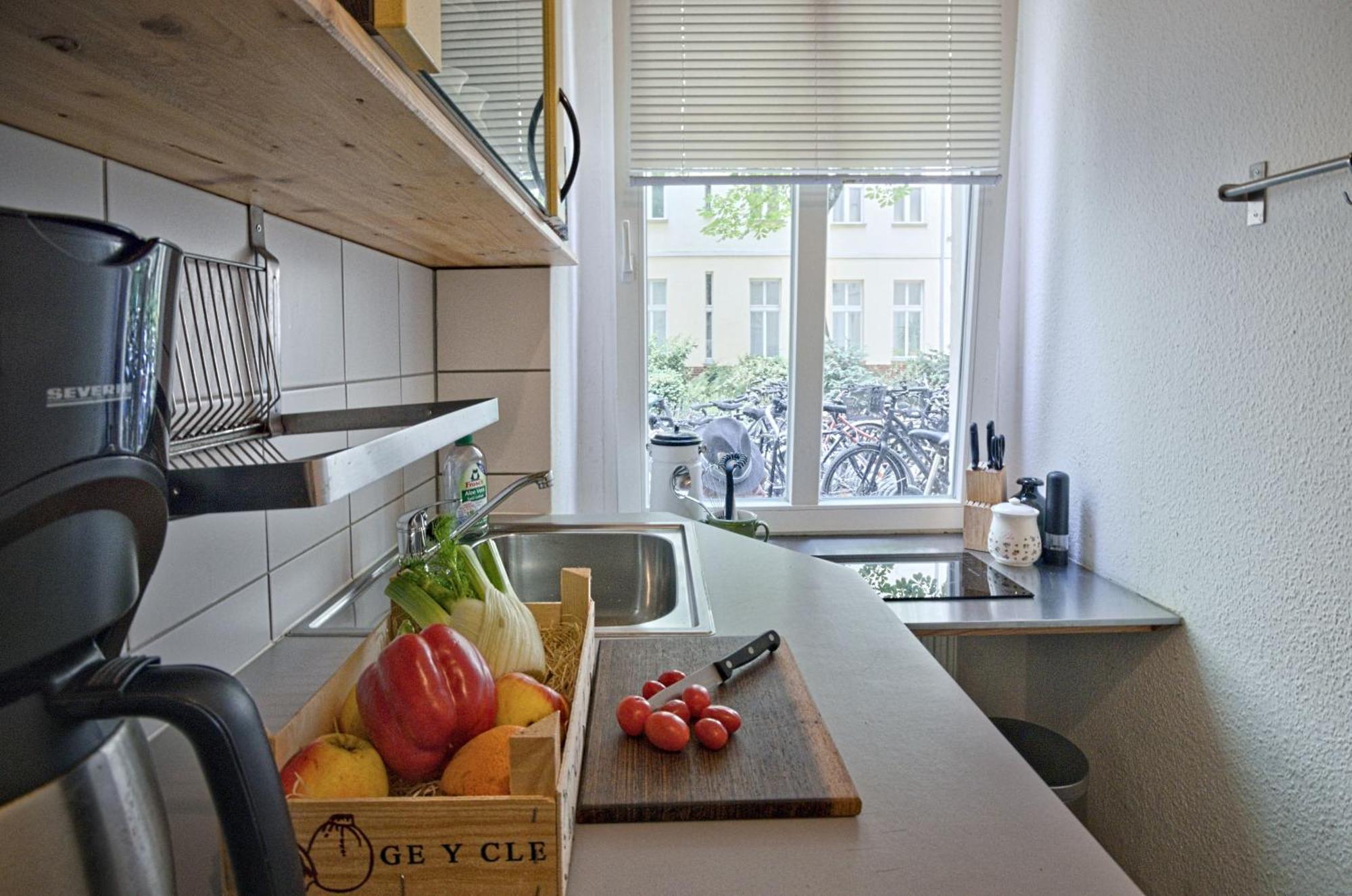 Quiet Courtyard Apartment  Berlijn Buitenkant foto